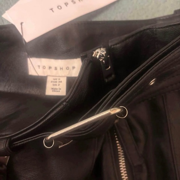 NEW Topshop black Leather Skirt - 2 - Picture 3 of 3